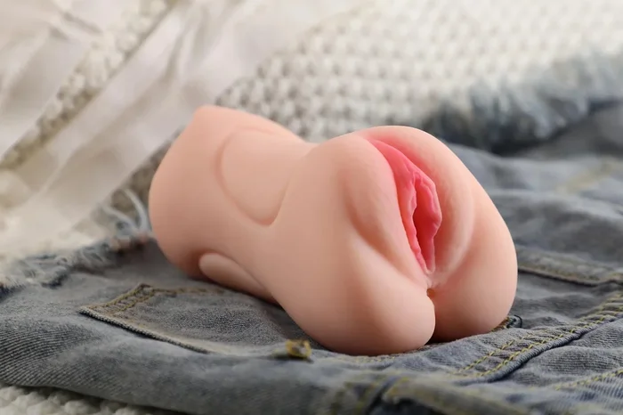 Elisa 18.5cm Portable Pocket Pussy Sex Toy