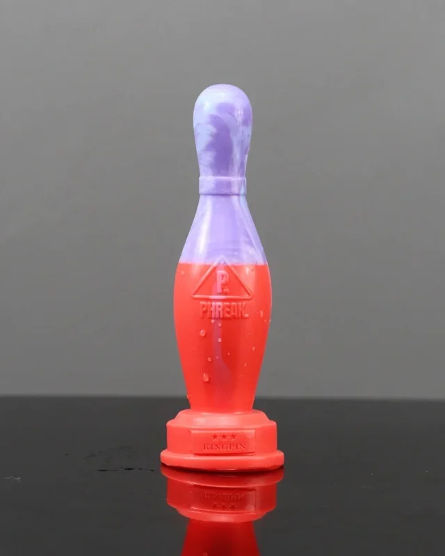 Kingpin – Small, Soft