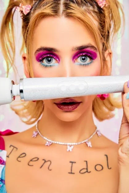 Le Wand Massager – All That Glimmers Pink