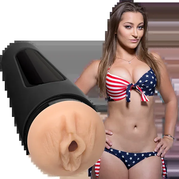 Main Squeeze – Dani Daniels