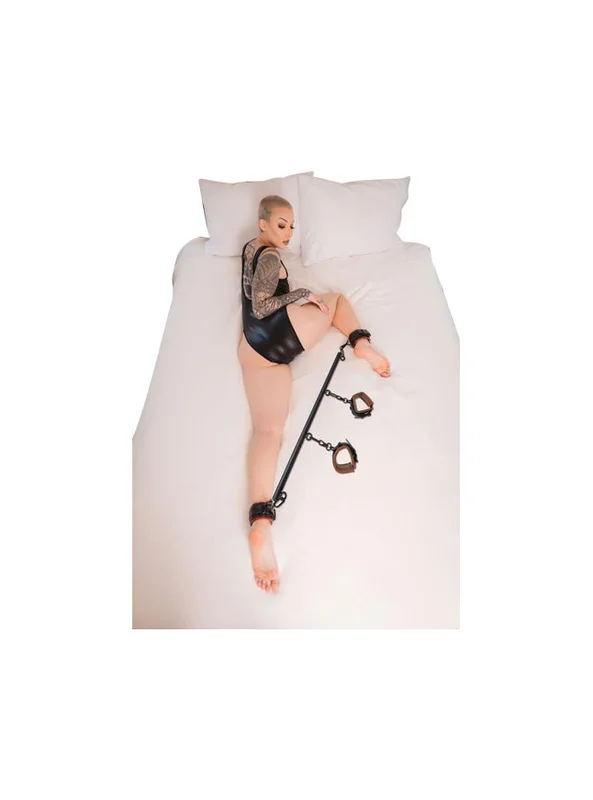 Sportsheets Saffron Spreader Bar and Cuff Set