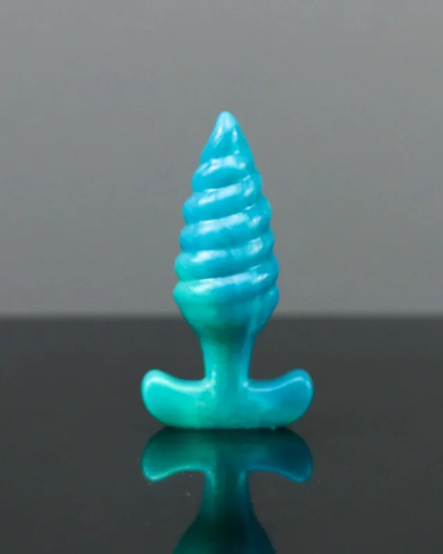 Twyster – Small, Firm